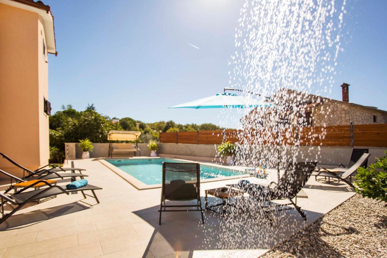 Holiday House Alex Rovinj Exterior foto